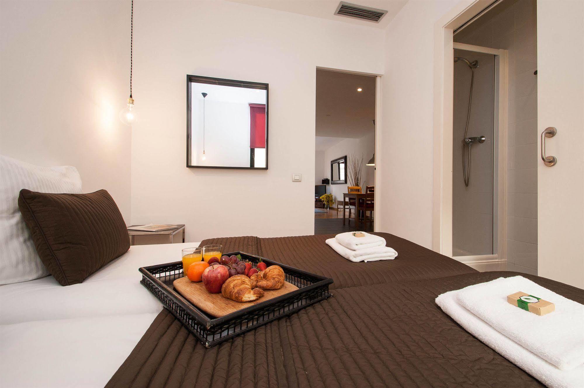 Short Stay Group Liceu Serviced Apartments Barcelona Eksteriør bilde